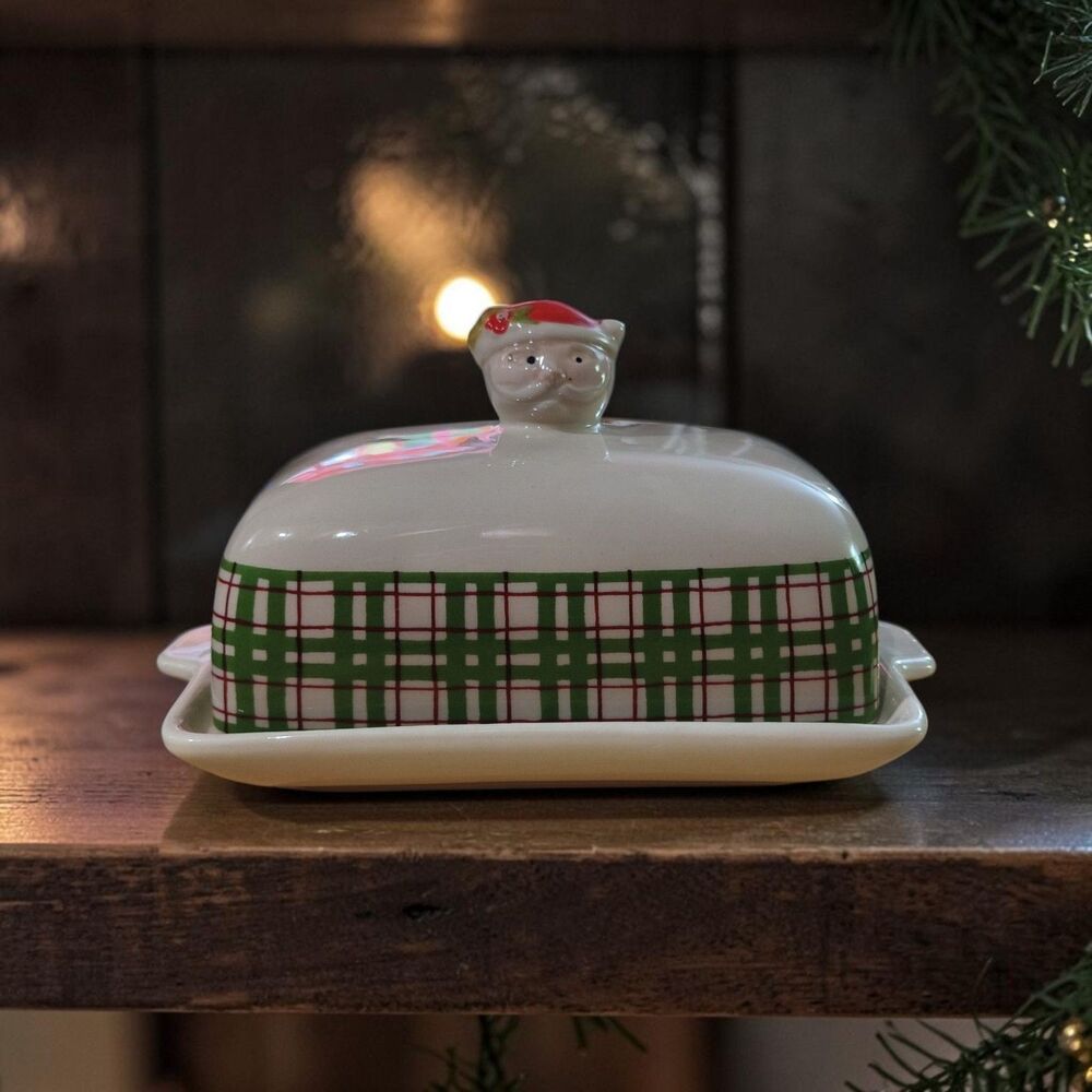 Laurie Gates Country Roads Christmas Santa Plaid Butter Dish w/Lid Farmhouse